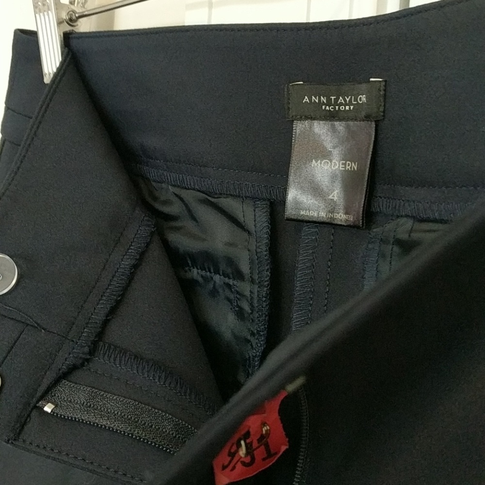 Ann Taylor Factory Modern fit Navy Suit pants